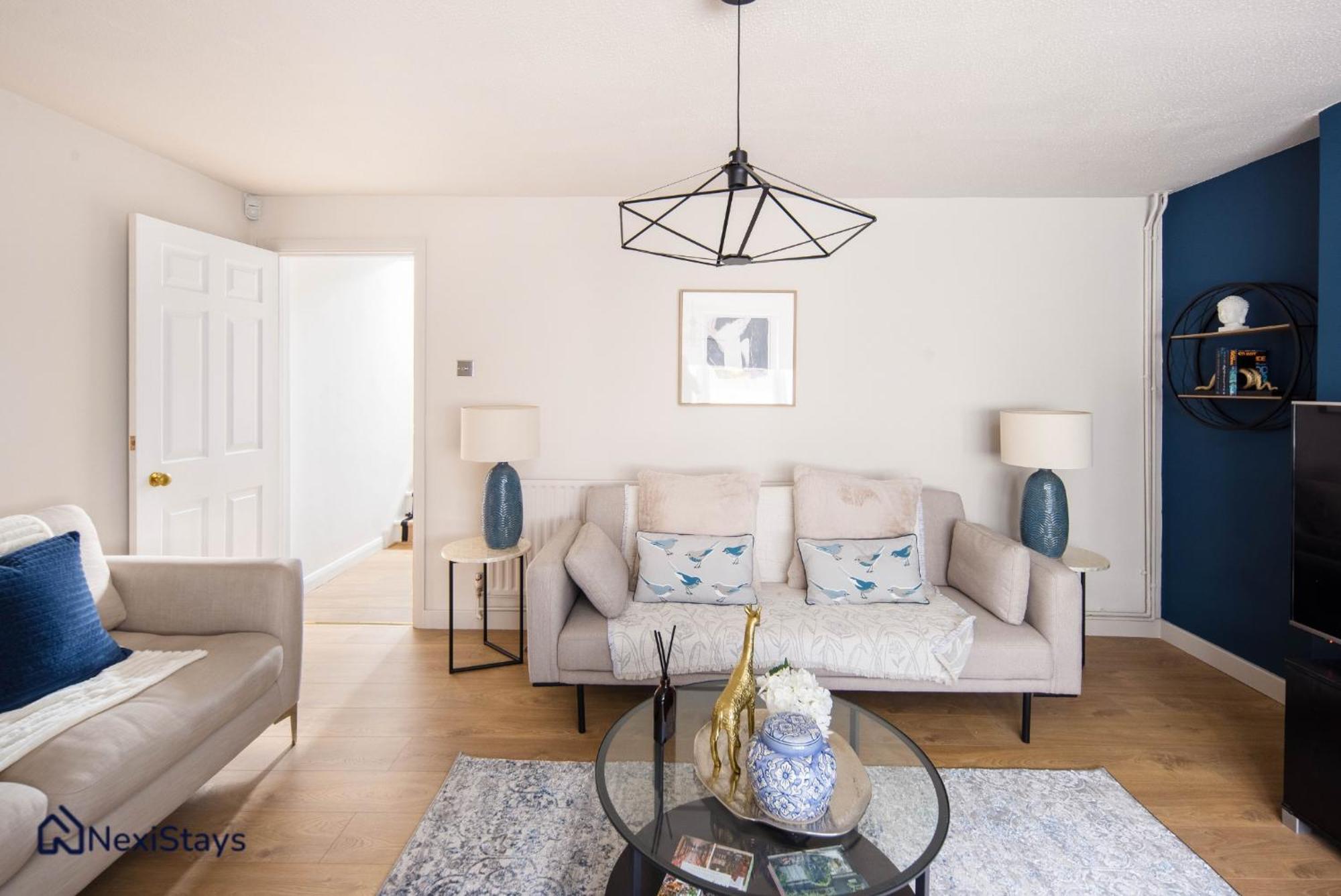 10 Mins Walk To The Oval, The Kennington Retreat Apartment Londra Exterior foto