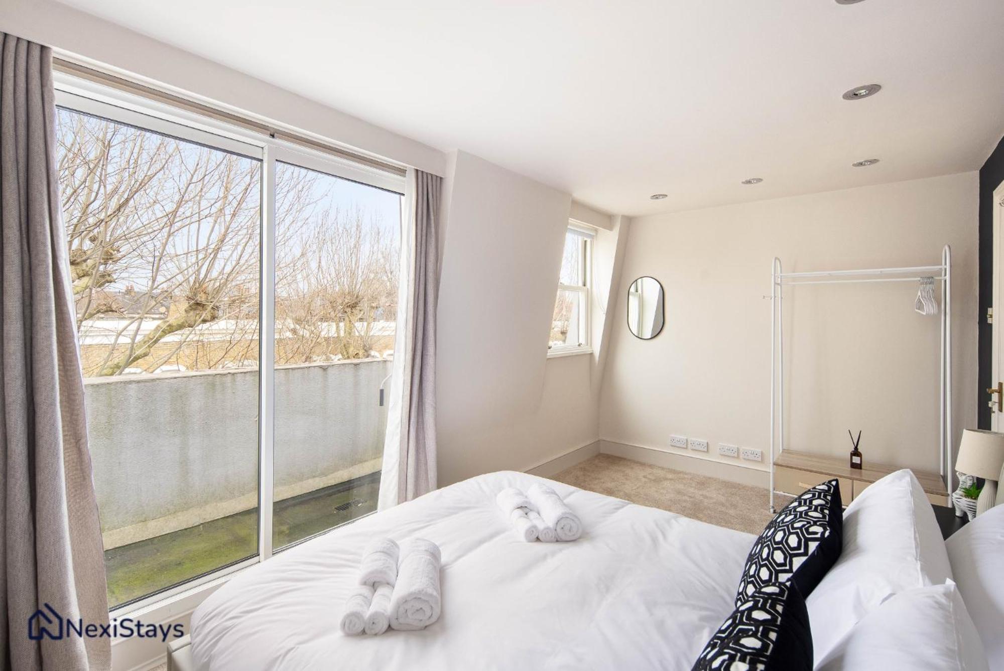 10 Mins Walk To The Oval, The Kennington Retreat Apartment Londra Exterior foto