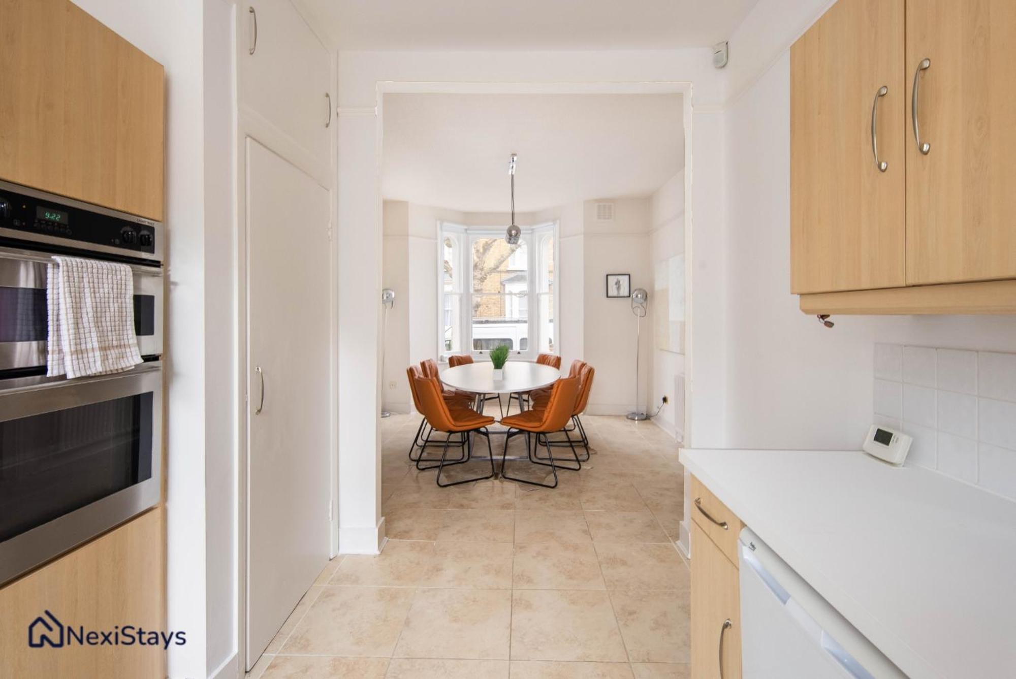 10 Mins Walk To The Oval, The Kennington Retreat Apartment Londra Exterior foto