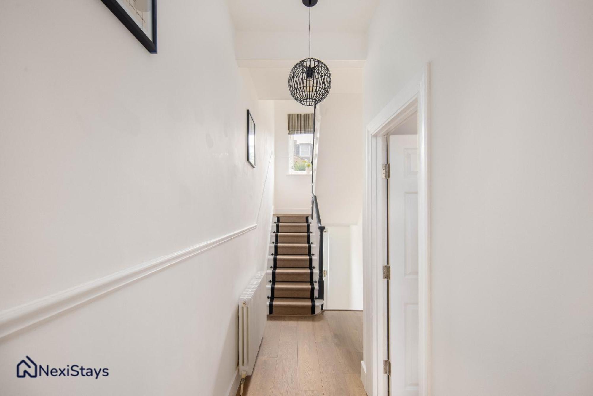 10 Mins Walk To The Oval, The Kennington Retreat Apartment Londra Exterior foto