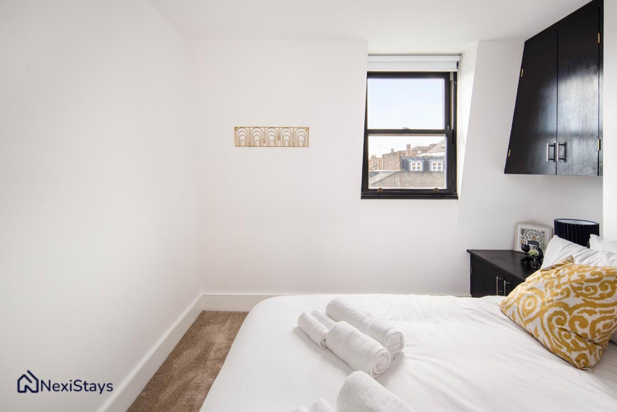 10 Mins Walk To The Oval, The Kennington Retreat Apartment Londra Exterior foto