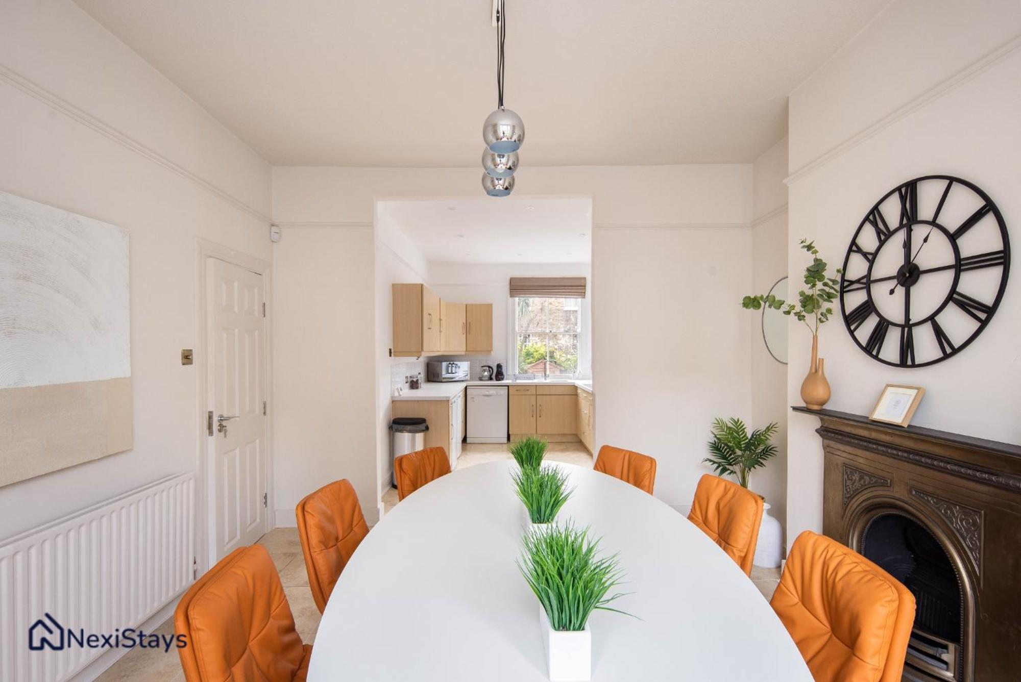 10 Mins Walk To The Oval, The Kennington Retreat Apartment Londra Exterior foto