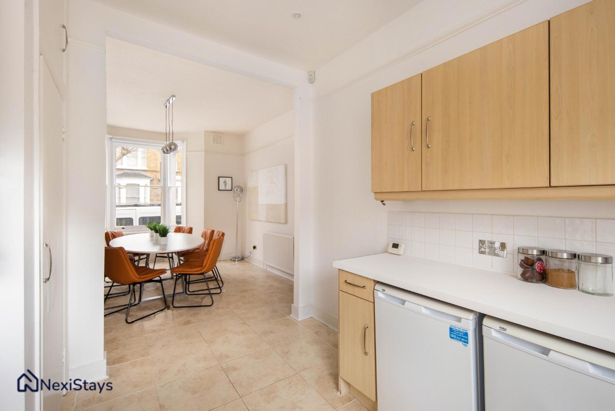 10 Mins Walk To The Oval, The Kennington Retreat Apartment Londra Exterior foto