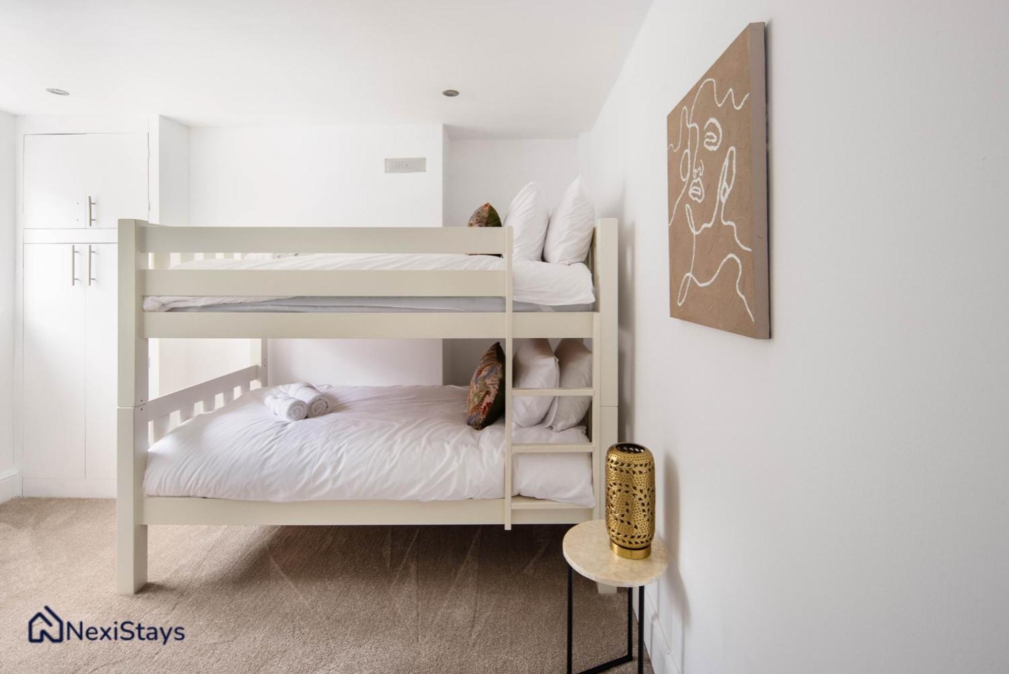 10 Mins Walk To The Oval, The Kennington Retreat Apartment Londra Exterior foto